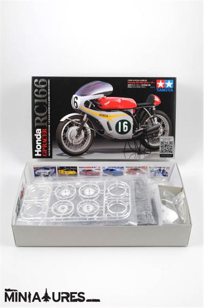 Honda RC166 GP RACER
